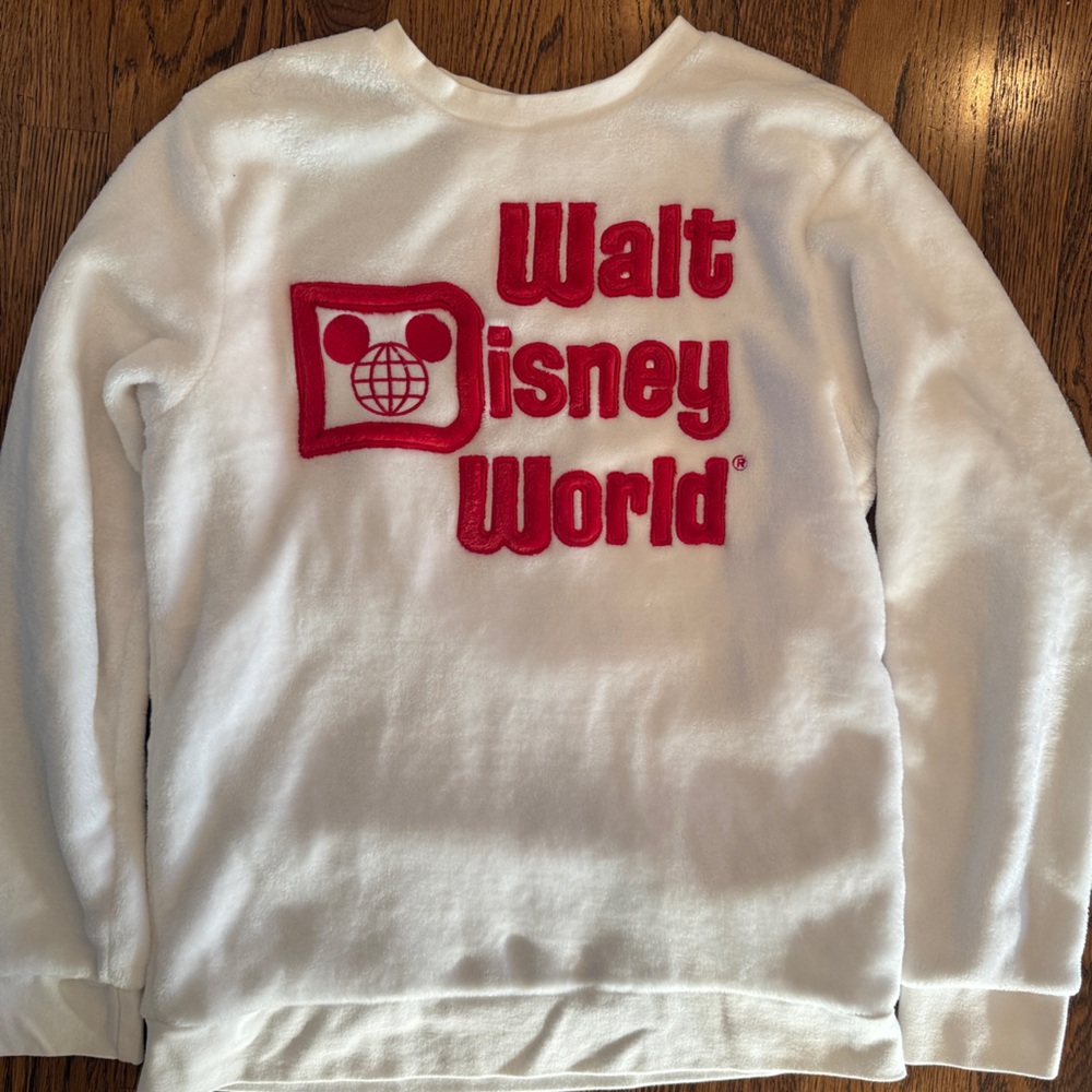 NWOT Walt Disney World White vintage Sweatshirt size Medium